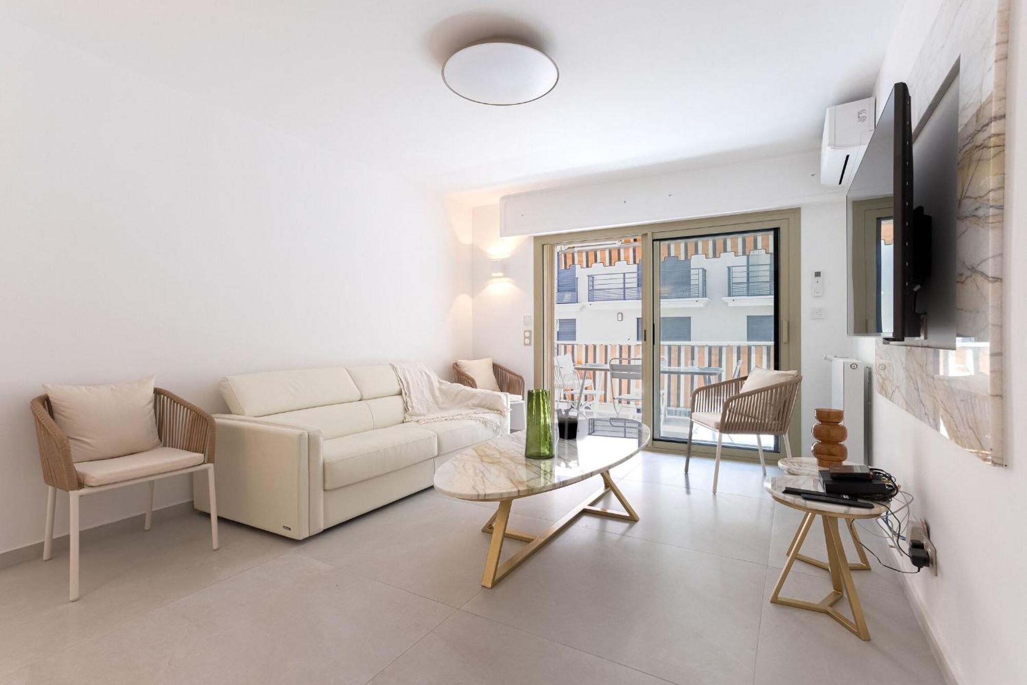 7 Pradignac By Halldis Apartament